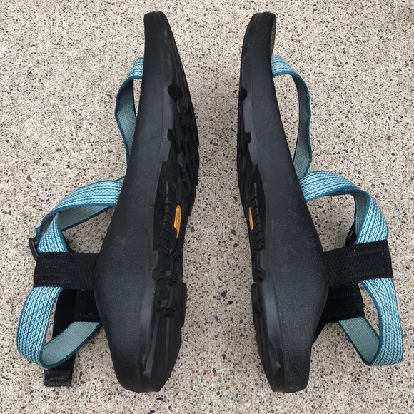 🌸Chaco Z1 Vibram sandals 🌸 - Picture 8 of 10